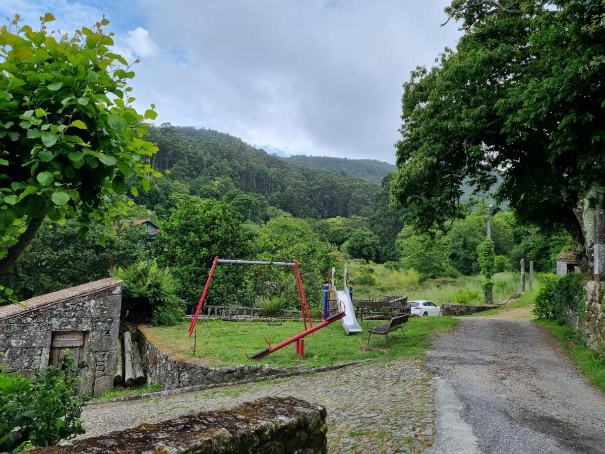 Alojamiento Casa Carlota Villadesuso Bagian luar foto